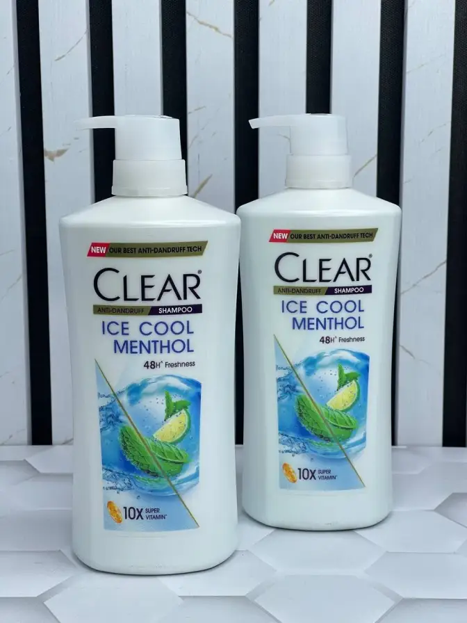 شامپو ضد شوره و خنک کننده بانوان کلیر مدل Ice Cool Menthol حجم 650 میل اصل