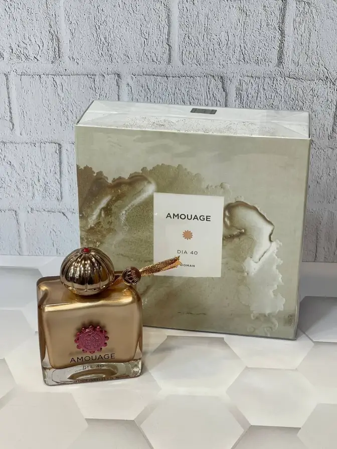 ادکلن آمواج دیا 40 وومن هارد باکس AMOUAGE - Dia 40 Woman