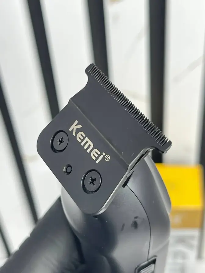 ماشین اصلاح خط زن کیمی مدل Kemei KM-1562