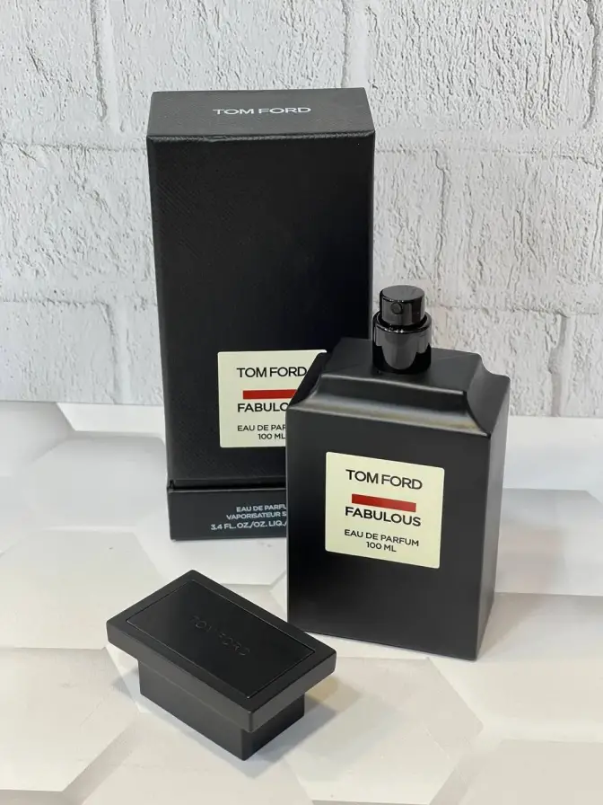 ادکلن تام فورد فاکینگ فابولوس هاردباکسTOM FORD - F**king Fabulous