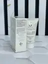ضد آفتاب رنگی SPF50 بیزانس مناسب پوست چرب و مختلط