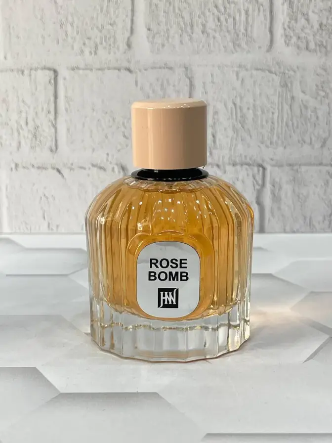 عطر جانوین جکوینز رز بمب مشابه ویکتور اند رولف فلاور بمبViktor Rolf Flower Bomb Johnwin Jackwins Rose Bomb
