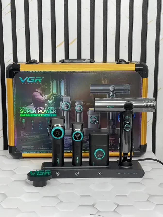ست ماشین اصلاح و سشوار حرفه ای وی جی آر مدل VGR STEBLRES PRO 4in1