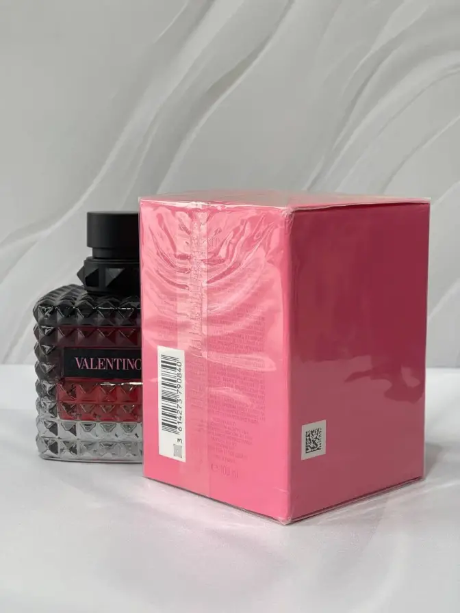 ادکلن والنتینو اومو بورن این روما اینتنسValentino Uomo Born In Roma Intense