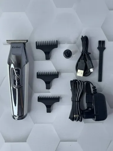 ماشین اصلاح موی سر و صورت کیمی مدل Kemei KM-5027
