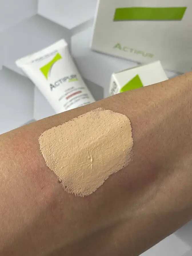 بی بی کرم اکتی پور نوروا 30 میلی لیتر Actipur BB Cream Noreva