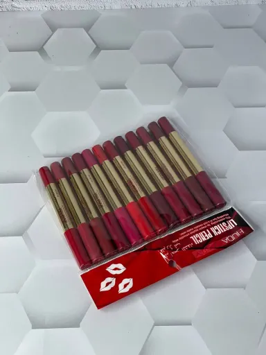 رژ لب مدادی شمعی هدی بیوتی HUDA BEAUTY