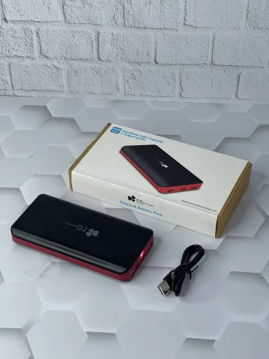 پاور بانک EC Technology ظرفیت 22400 میلی آمپر مدل B30224