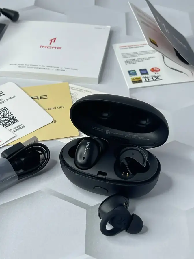 هدفون بی سیم بلوتوثی وان مور E1026BT- I Stylish True Wireless