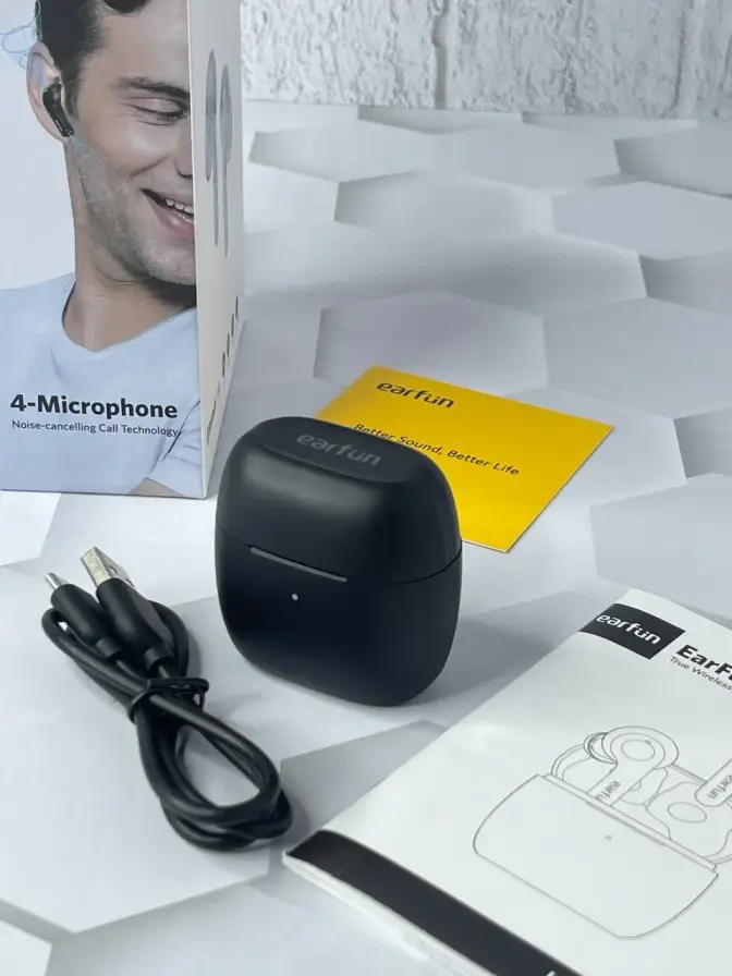 هدفون بی سیم EarFun Air TW200
