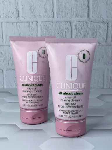 فوم شستشوی صورت کلینیک مدل all about clean