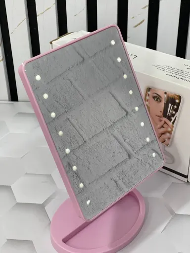آینه ی آرایشی چراغ LED دار