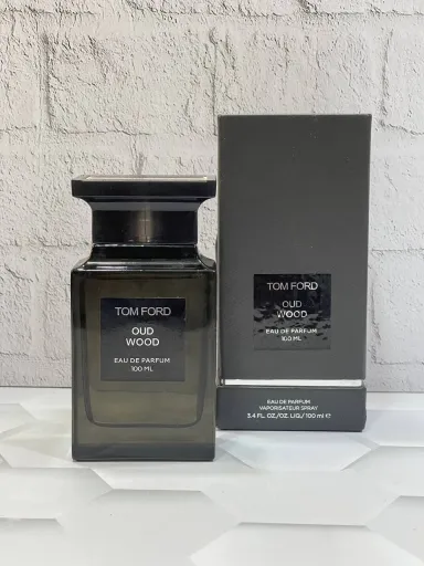 ادکلن تام فورد عود وود هاردباکس اعلاTom Ford Oud Wood