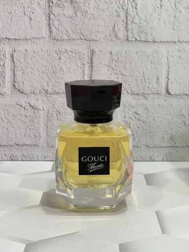 ادکلن گوچی فلورا جسیکا تواین Jessica Twain gouci flora